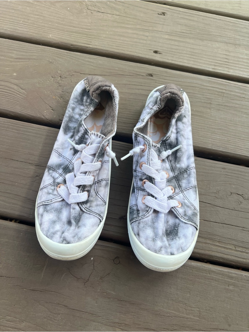 Roxy Tie-Dye Slip-On Sneakers - White & Gray